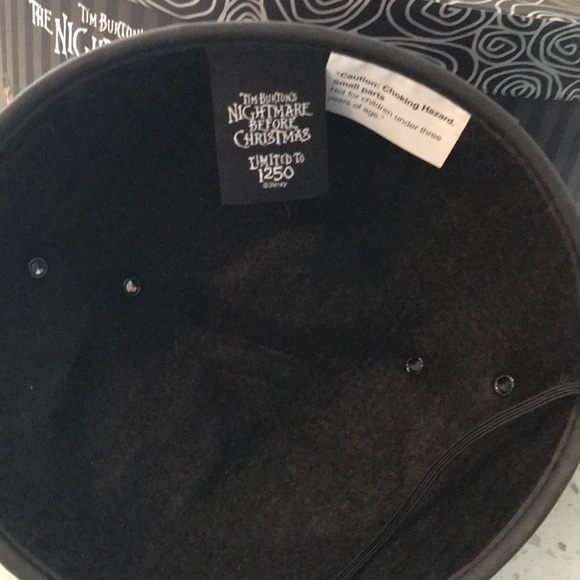 Limited collectors edition NBC lighted Disney hat main image 7